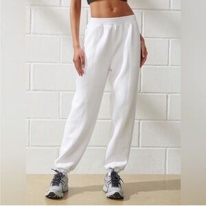 NWT Abercrombie & Fitch A&F YPB | neoKNIT Cinched Hem Pant | White